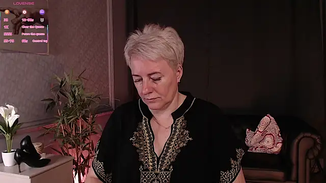 Nika Smit online show from 07-16-26, 05:15