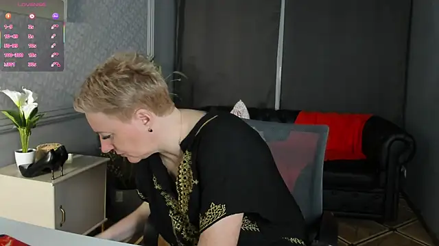 Nika Smit online show from 06-21-26, 05:13