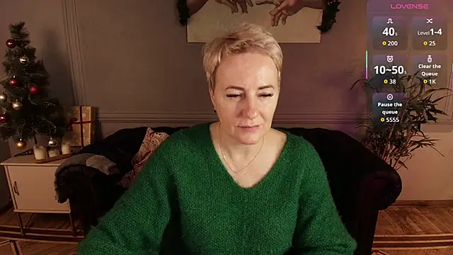 Nika Smit online show from 12-23-25, 09:19