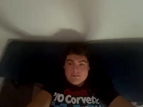 Snapshot of Joise88 chatting on 11-17-25, 12:31 Joise88 online show from 11-17-25, 12:31