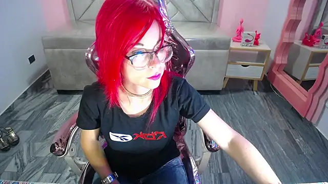 abril ch  online show from 11-27-25, 10:48