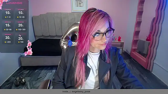 abril ch  online show from 10-28-25, 10:47