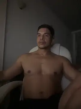 estebandelouis online show from 01-28-25, 03:47