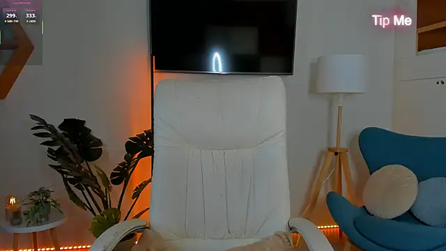 Hailey Green online show from 11-14-25, 10:13