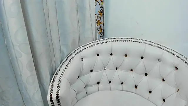 Analia18  online show from 03-09-25, 04:22