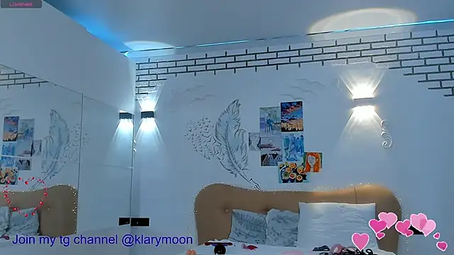 Snapshot of cute_stefania chatting on 02-14-25, 12:25 cute stefania online show from 02-14-25, 12:25