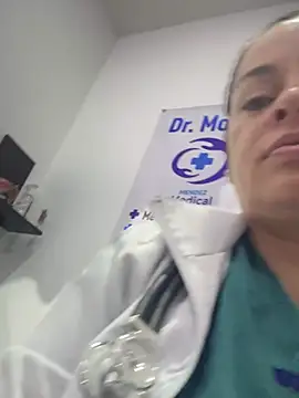 NATHALIA-28  online show from 03-26-26, 12:03