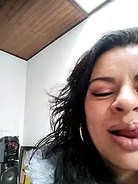 NATHALIA-28  online show from 02-26-25, 01:22