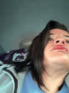 NATHALIA-28  online show from 10-27-25, 12:17