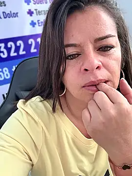 NATHALIA-28  online show from 01-11-26, 01:07