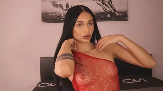 Snapshot of IvyKaelani chatting on 10-12-25, 01:23 IvyKaelani online show from 10-12-25, 01:23