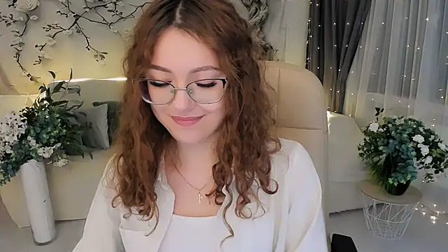 SereneFlame online show from 11-28-25, 04:07