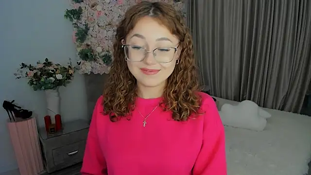 SereneFlame online show from 09-26-25, 04:03