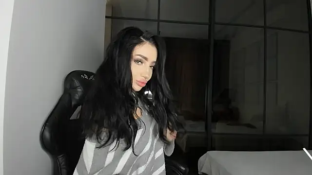 Snapshot of NancyLovee_ chatting on 09-18-25, 10:29 NancyLovee online show from 09-18-25, 10:29