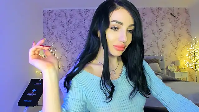 Snapshot of NancyLovee_ chatting on 12-21-25, 09:04 NancyLovee online show from 12-21-25, 09:04