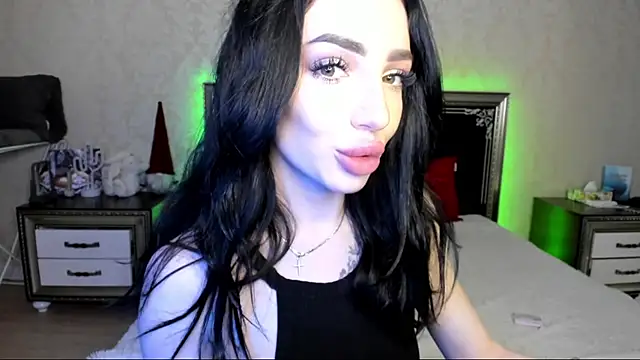 Snapshot of NancyLovee_ chatting on 02-24-25, 07:52 NancyLovee online show from 02-24-25, 07:52