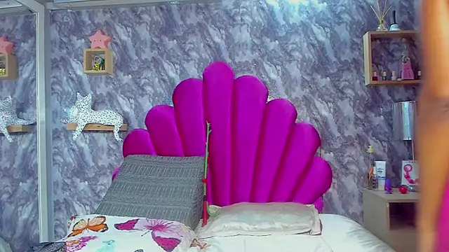 EMMAPARISS online show from 10-24-25, 11:53