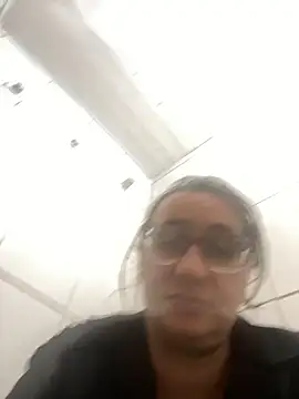 Snapshot of gloria7v05 chatting on 03-01-26, 06:19 gloria7v05 online show from 03-01-26, 06:19