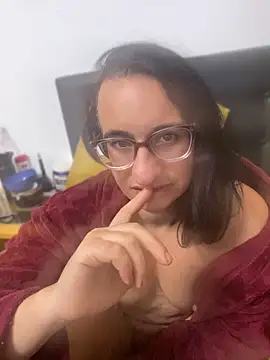 gloria7v05 online show from 06-18-26, 05:39