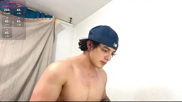 Snapshot of logan_x3 chatting on 06-04-26, 04:17 logan x3 online show from 06-04-26, 04:17