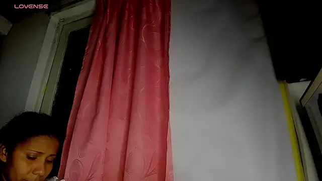 Nenita Hot  online show from 10-11-25, 03:07