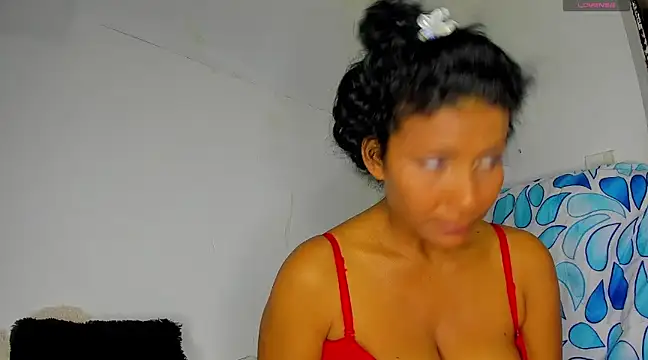 Nenita Hot  online show from 03-05-25, 01:21