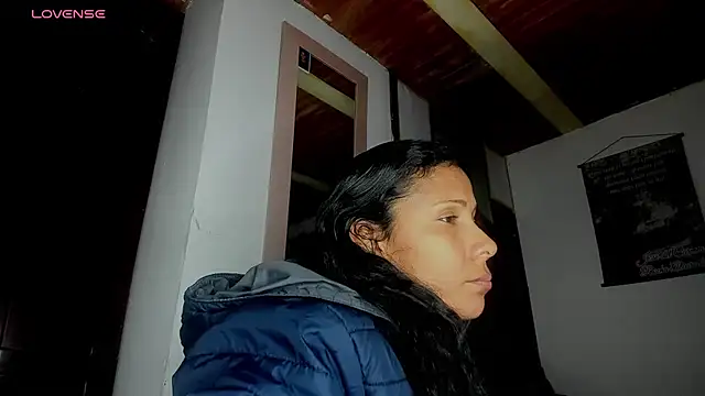 Nenita Hot  online show from 10-07-25, 04:35