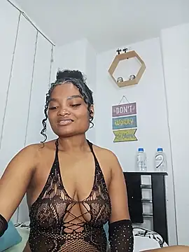 Snapshot of gianna_smith chatting on 06-27-26, 08:26 gianna smith online show from 06-27-26, 08:26