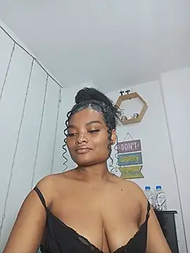 Snapshot of gianna_smith chatting on 07-11-26, 02:45 gianna smith online show from 07-11-26, 02:45