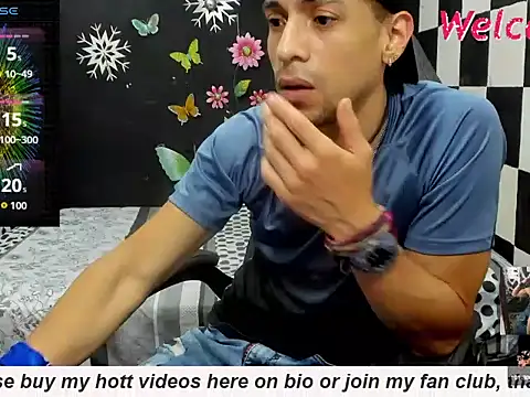 MikeRose94 online show from 02-01-26, 05:22