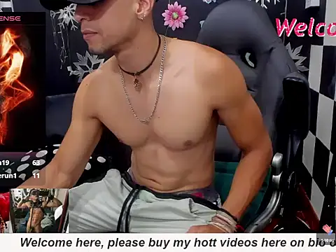 MikeRose94 online show from 11-01-25, 05:40