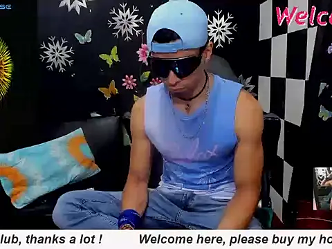 MikeRose94 online show from 02-08-26, 06:49