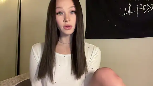 ur molly online show from 11-03-25, 01:37