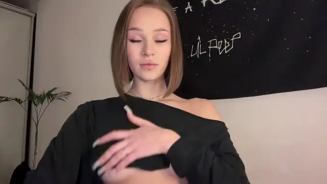 ur molly online show from 04-13-26, 12:20