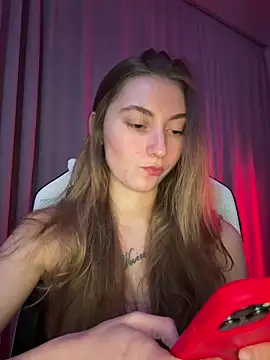 lady curls online show from 02-28-26, 09:58