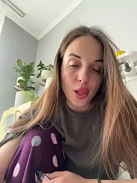 AmiLavs online show from 04-14-26, 10:42