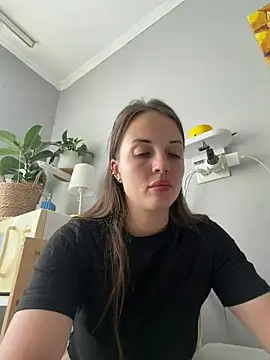 AmiLavs online show from 06-26-26, 12:00