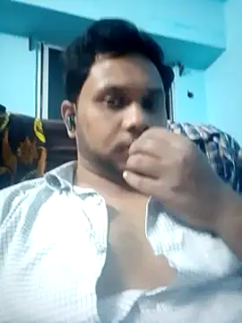 Snapshot of Sexyghsoh chatting on 02-25-25, 04:57 Sexyghsoh online show from 02-25-25, 04:57
