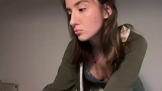 EmilyWi  online show from 09-25-25, 06:03