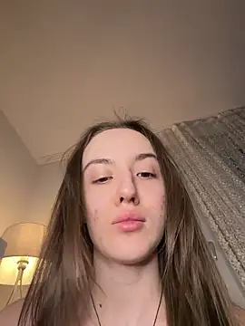 EmilyWi  online show from 02-25-26, 10:09