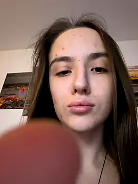 EmilyWi  online show from 11-03-25, 10:02