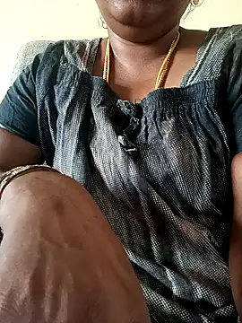 Snapshot of Pavitra78 chatting on 03-09-25, 04:05 Pavitra78 online show from 03-09-25, 04:05