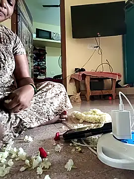 Snapshot of Pavitra78 chatting on 03-23-25, 03:43 Pavitra78 online show from 03-23-25, 03:43