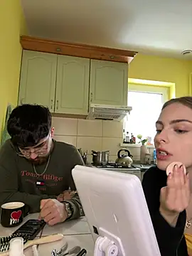 MrAndMrsSavage online show from 02-25-25, 02:15