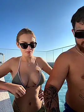 MrAndMrsSavage online show from 10-07-25, 01:34