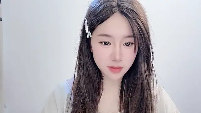 chloe-01 online show from 11-10-25, 04:06