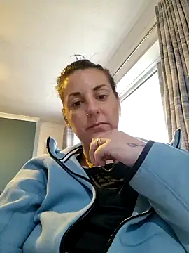 tattoomilf86 online show from 01-29-25, 02:21