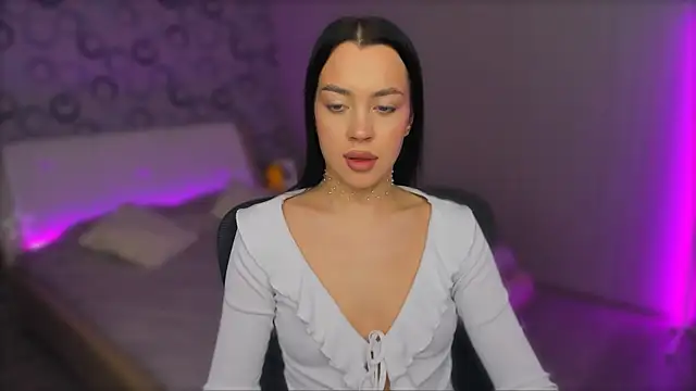 Snapshot of AlannaMiless chatting on 02-23-25, 02:07 AlannaMiless online show from 02-23-25, 02:07