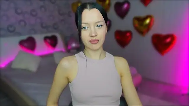 Snapshot of AlannaMiless chatting on 02-12-25, 02:14 AlannaMiless online show from 02-12-25, 02:14