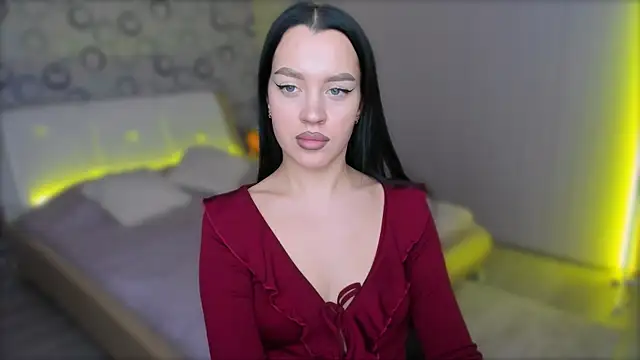 Snapshot of AlannaMiless chatting on 01-16-25, 06:16 AlannaMiless online show from 01-16-25, 06:16